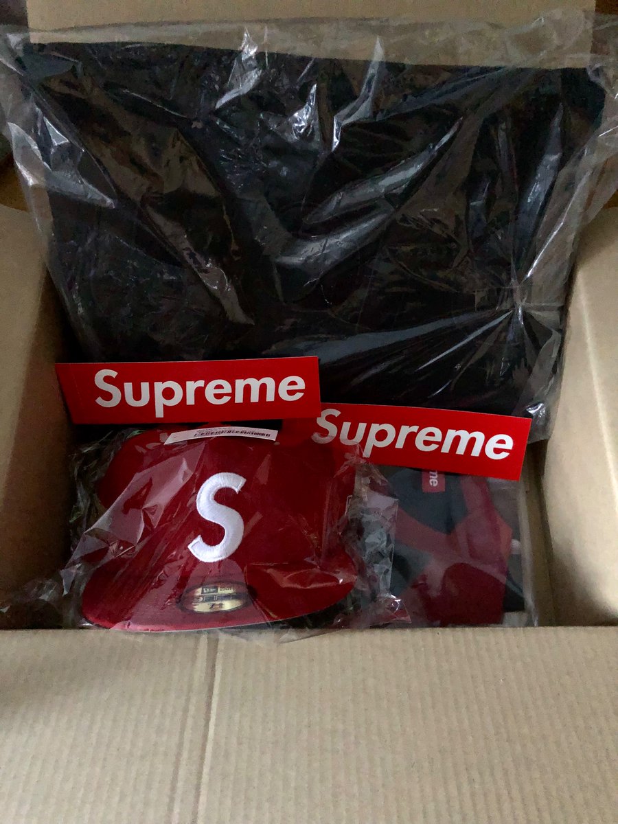 evil_ramen666's tweet photo. 届いた

ギーガーのラグラン値段見ないで買ったけど22000円したのか笑

後悔はしてないけどスウェットパンツ2枚買ったら予算オーバーだったな

#supreme
#シュプリーム
#FutureKiLL
#フューチャーキル
#NEWERA
#ニューエラ https://t.co/LondwCVEsq