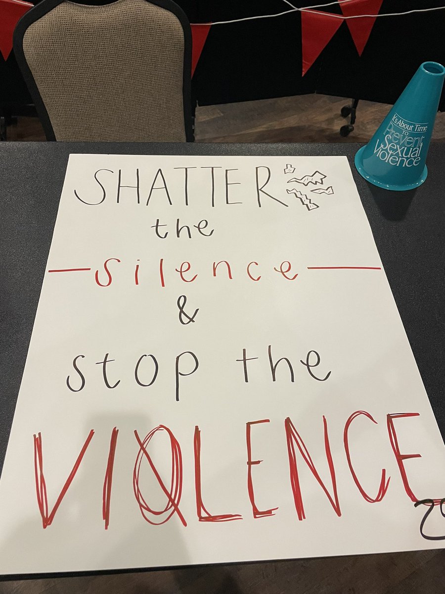 GBPhoenixSB's tweet photo. We took back the night today as we marched through campus to show our support to those who may feel silenced from sexual violence 🗣️‼️#MyDressDoesNotMeanYes #OTR4FIVE https://t.co/71B0hIX9M2