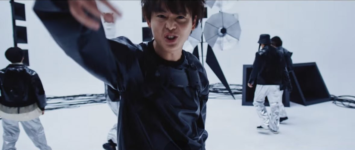 Hey1Say1JUMP_9's tweet photo. 💻 YouTube
▔▔▔▔▔▔▔
Hey! Say! JUMP
JUMPチャンネル更新🆕

- Ready to Jump - Official Music Video feat. SO-SO YouTube Limited
▹▸ https://t.co/B8Diiqn7t5

#HeySɑyJUMP
#JUMPチャンネル #ReadytoJump https://t.co/AeQUQy0tGG
