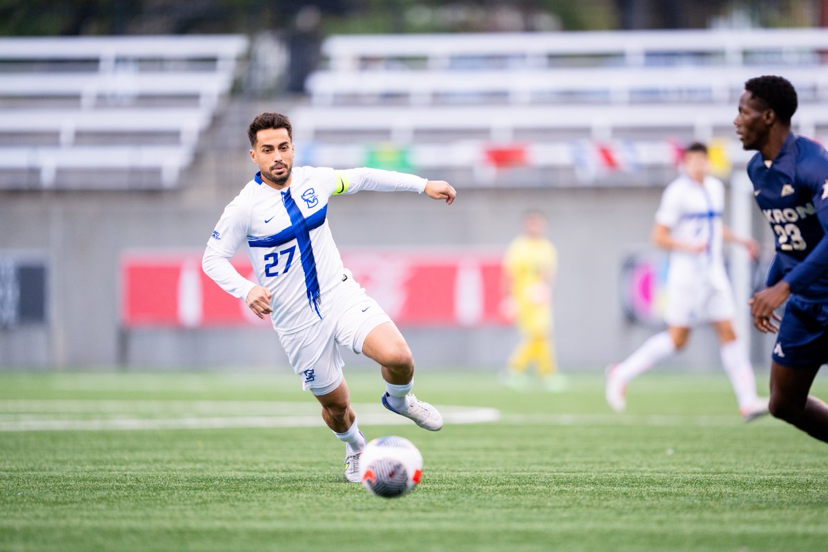 creightonmsoc's tweet photo. Creighton Men’s Soccer Stuns #7 Akron, 3-2, with Three Second Half Goals

Recap: https://t.co/KO0dNmCjuu

Highlights: https://t.co/4NBYF1HskR

Postgame: https://t.co/QPk4ZlWpjc

#GoJays https://t.co/3ZYh11ViQ7