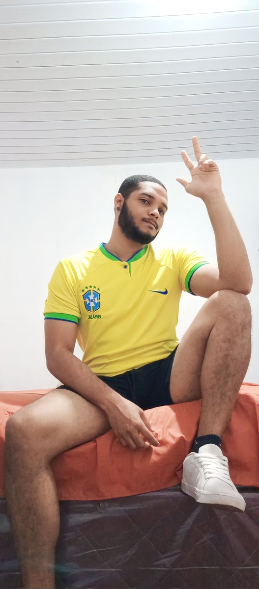 LusGust13's tweet photo. 🇧🇷 https://t.co/WMf8eTc29r