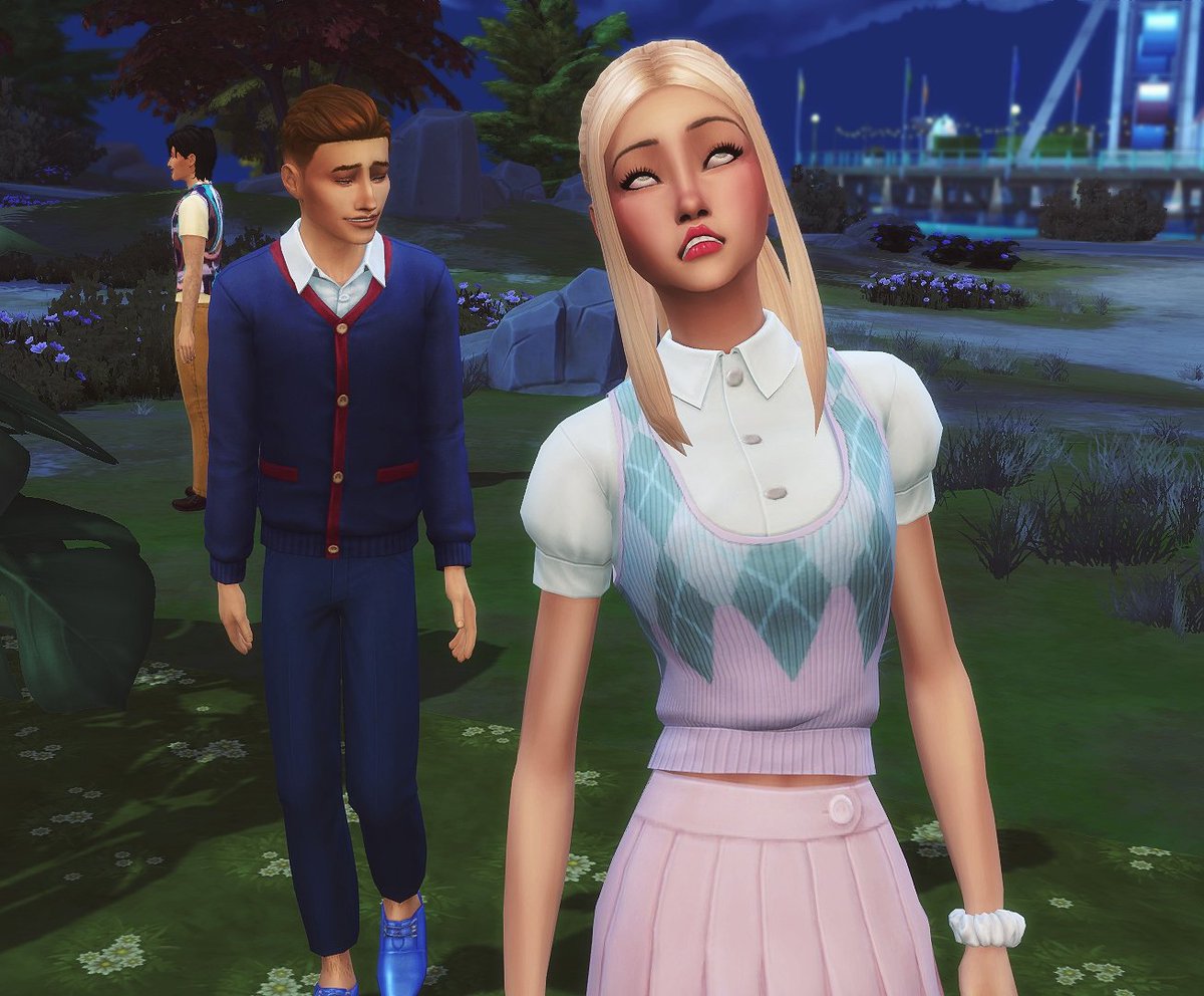 eden_simstwt's tweet photo. More flashbacks because they're fun 😭
Many years ago, the teens of Cape Dastal and some of their high school friends went to the usual hang out. There was no high school in Cape Dastal so they had to commute to Copperdale High. 
Lily, who went by Cecilia at the time, was pissed. https://t.co/wPwyHrqQwK