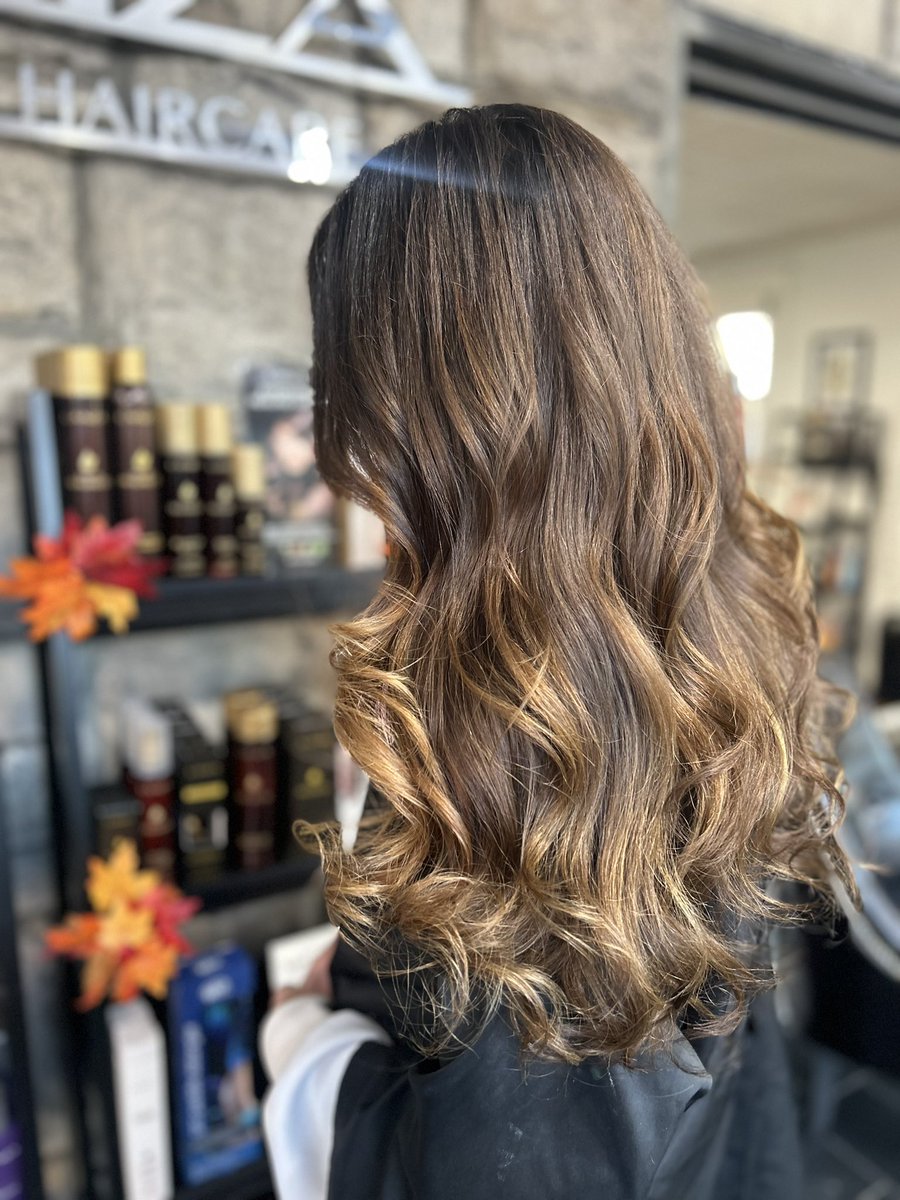 Beautiful new hair color for <a href="/KaraHammer/">Kara Hammer</a> and the upcoming <a href="/PredsNHL/">Nashville Predators</a> season! #gopreds