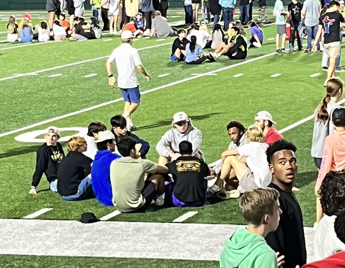 reynamac2003's tweet photo. Rescued. Redeemed. Promised. Faithful.
Our God is a good good Father. ❤️
#fieldsoffaith2023 #fca https://t.co/uIy9HPMNX0