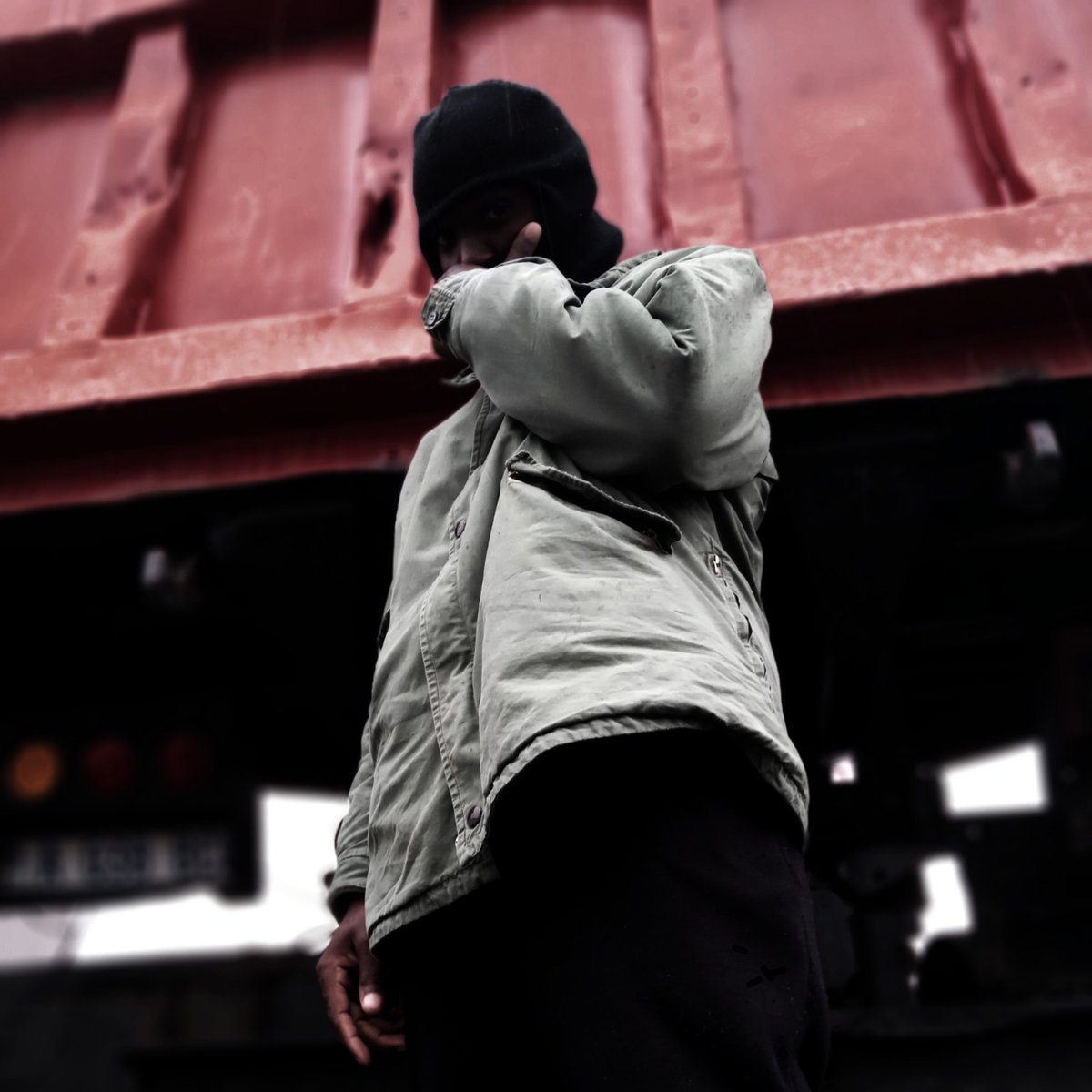 Stfrankie1's tweet photo. I have a new banger on the way, frankie × Dollah chald × K Man - SAUCE 

Let's presave here: https://t.co/aL5STNlVL8 https://t.co/OqqchQBoRI