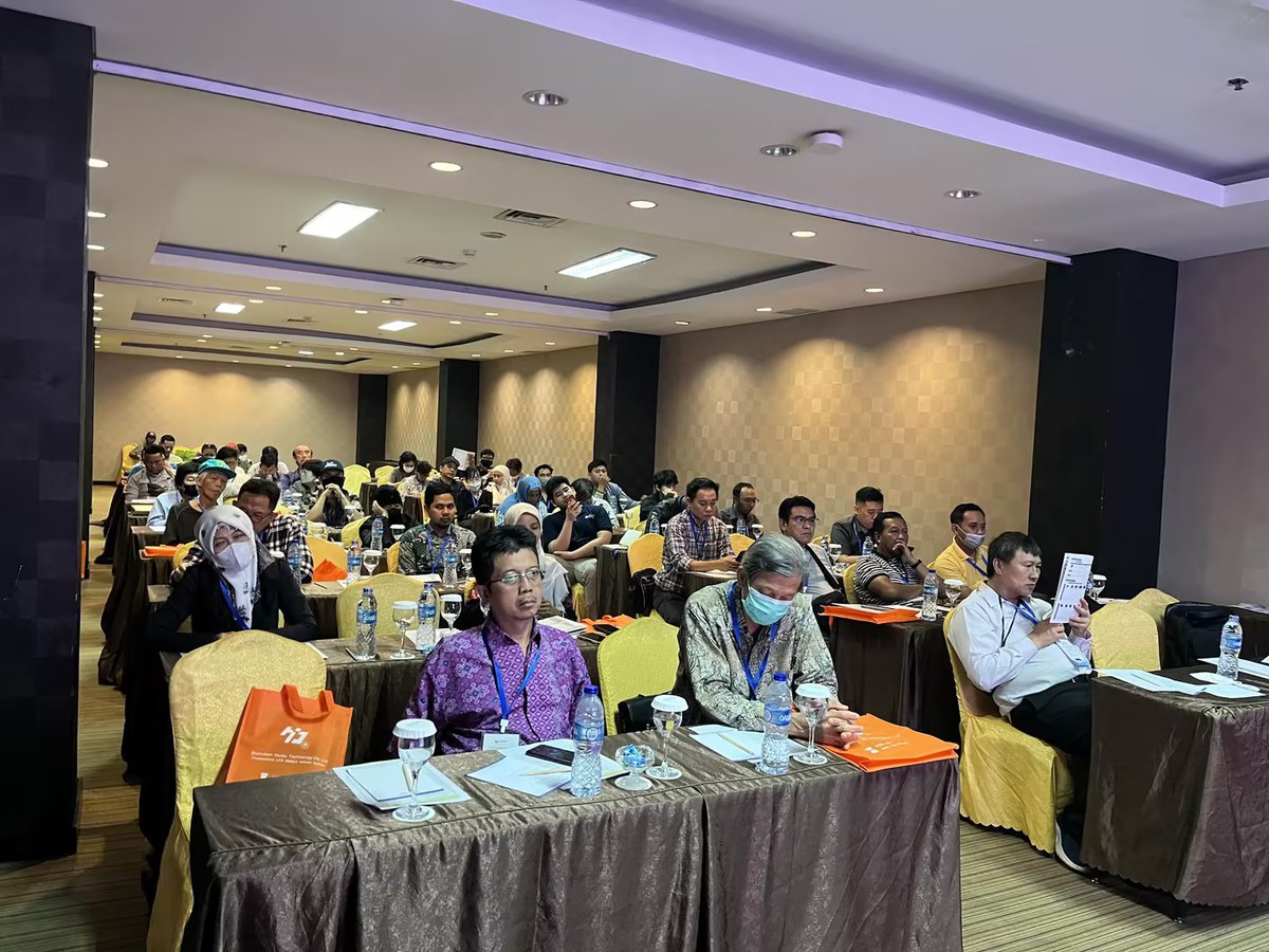 huidu2009's tweet photo. Keep moving forward, keep pushing forward
Kolkata, New Delhi, Ho Chi Minh, Jakarta
Four overseas technology promotion conferences for Huidu technology have repeatedly won
Traveling 4 cities from Kolkata to Jakarta
Thousands of industry partners participate. https://t.co/WsbsLQnGhb