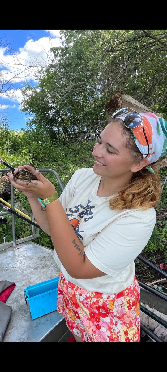 coleyoptera's tweet photo. Hello! My name is Coley, I'm a Fisheries &amp; Wildlife Science undergrad student at Arkansas Tech University. I spent the summer as a Least Tern Wildlife Technician, and I'm currently a Radiological Sample Collector for another ATU graduate student :) https://t.co/3jvHUWjknU