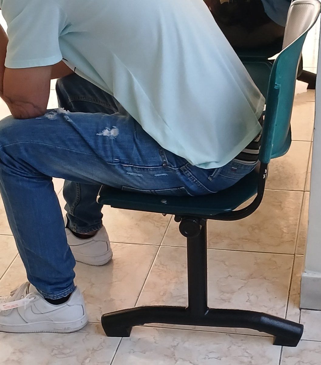 Anastasis191's tweet photo. Nalgas a rayas o línea corriente. ¿Les gustan? https://t.co/iIyUvsz389