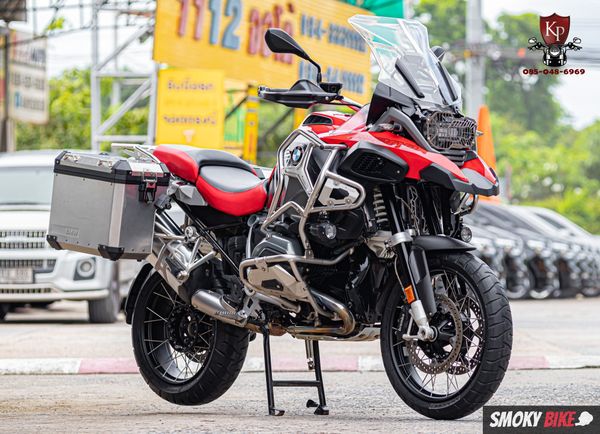 smokybikeTH's tweet photo. 📷 [[ BMW R 1200 GS Adventure ปี 2018 ]] 📷
📷 ราคา 729,000 บาท 📷
📷 >> https://t.co/fEWbzTDzVh
ติดต่อ📷: 085-048-6969
📷 ดูรถได้ กรุงเทพมหานคร ตลิ่งชัน

#BMW #R1200GSAdventure #กรุงเทพมหานคร #ตลิ่งชัน
#smokybike #มอเตอร์ไซค์มือสอง #Bigbikethailand https://t.co/Rs8X7MoIJT