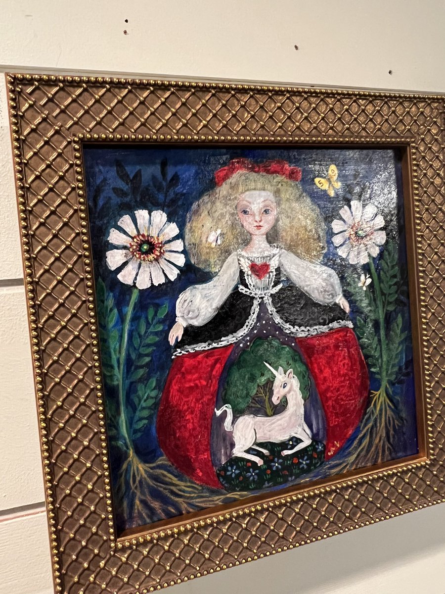 鷹塀三奈さん @MinaTakahei 個展「sanctuary」のライブオープンがまだ