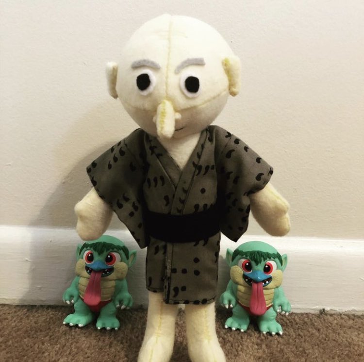 Yokai_Nation's tweet image. The leader of the Night Parade of 100 Demons is none other than an old guy with a funny shaped head.

#ayokaiaday