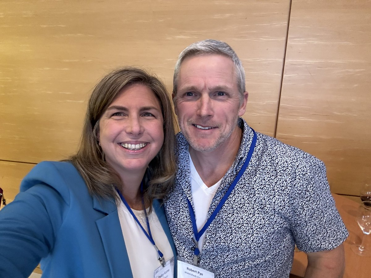 ShelleyKuzma's tweet photo. Enjoyed some great conversations about fund development with @PYE75 from @WatershedsCAN this week at the #PartnershipConference as well as the Ottawa Valley, hunting season, raising teenagers and @SJC_fishy too. https://t.co/ze0nwmGVlm