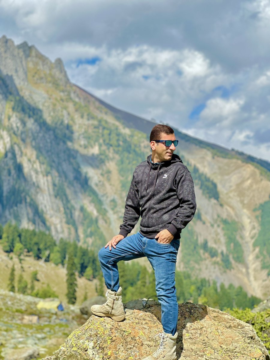 hassanalogy's tweet image. Nature -the best companion always 

#listentonature #natureiseternal #soundsofnature 
#hassanalogy