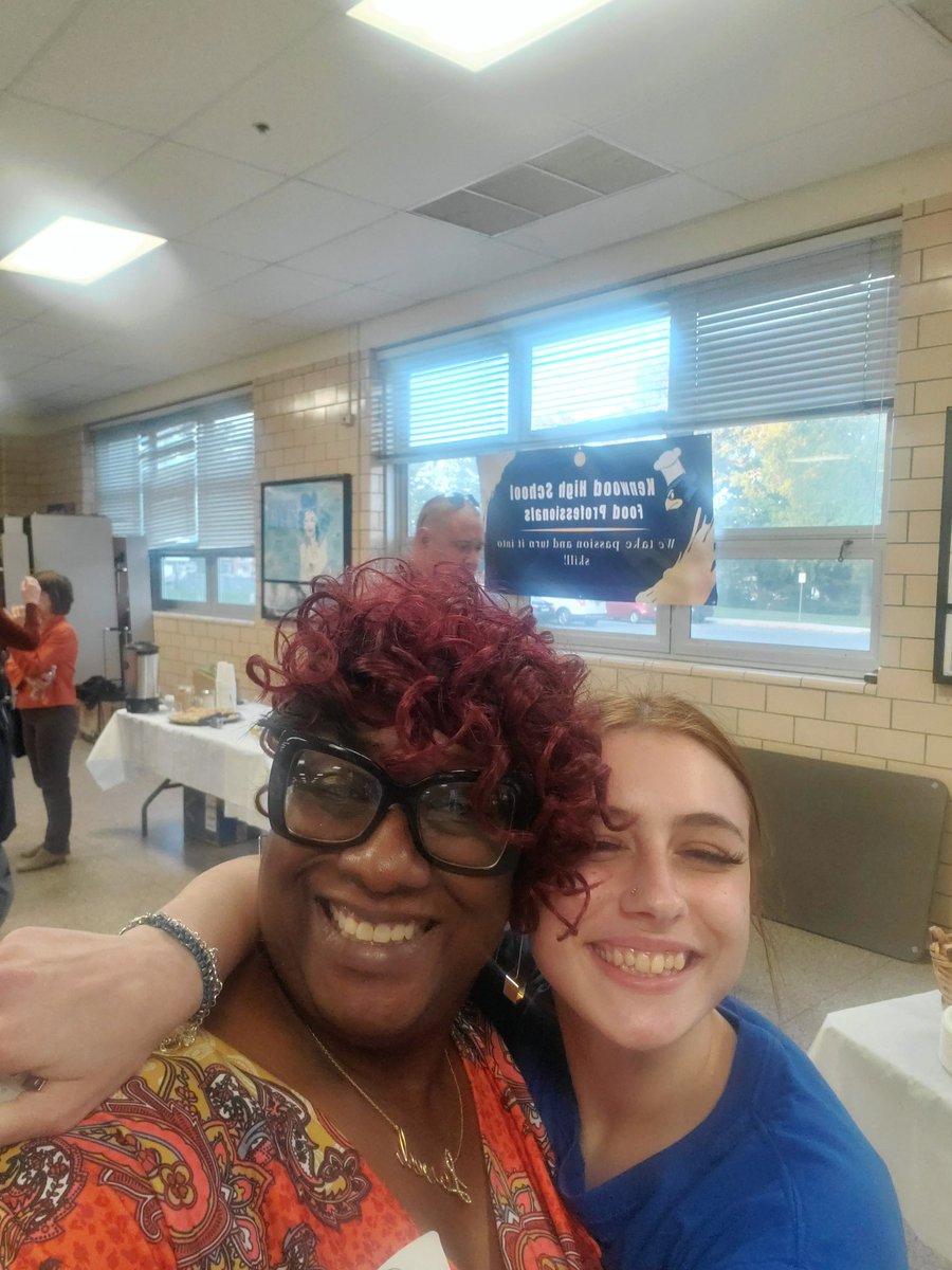 AWashington_RP's tweet photo. Always a great time when we see former Eagles Soar. Excellence established loved seeing our former scolars
#180DayOfJoy 
@DeepCreekMSOne 
@BCPS_OSC https://t.co/bo7YfaXLjE