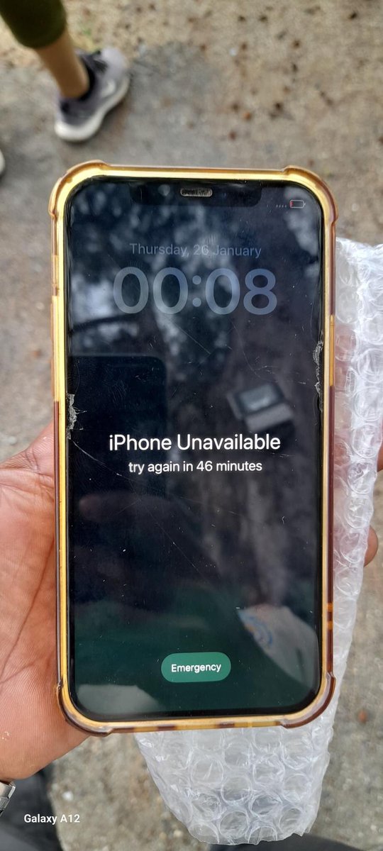 kiejenner's tweet photo. บังคับรีด่วน ‼️! iPhone 12 pro max
พอดีไปเจอประกาศขายโทรศัพท์ในเฟส มีรูปเด็กด้วย ทุกคนช่วยรีหน่อย
น่าจะเก็บได้นานแล้วด้วย เป็นของฝรั่ง
📌ที่เกาะสมุย‼️ 😭🙏🏻
#โทรศัพท์หาย #lostiphone #Thailand #kohsamui #Phuket #lostphone
Lost phone in koh samui https://t.co/OFeGy2y02C