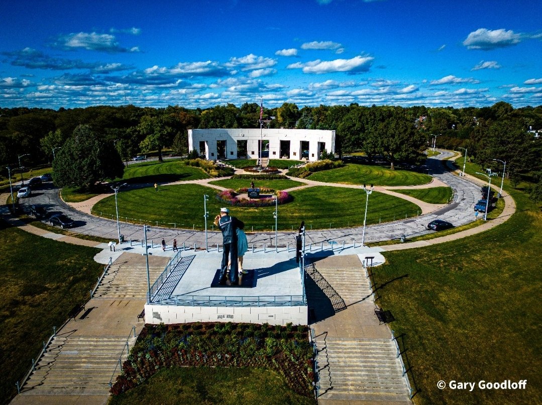 Omaha has some amazing places to visit. Here is a couple of my recent aerial photographs of this beautiful city. 

@VisitOmaha #OmahaWeekend