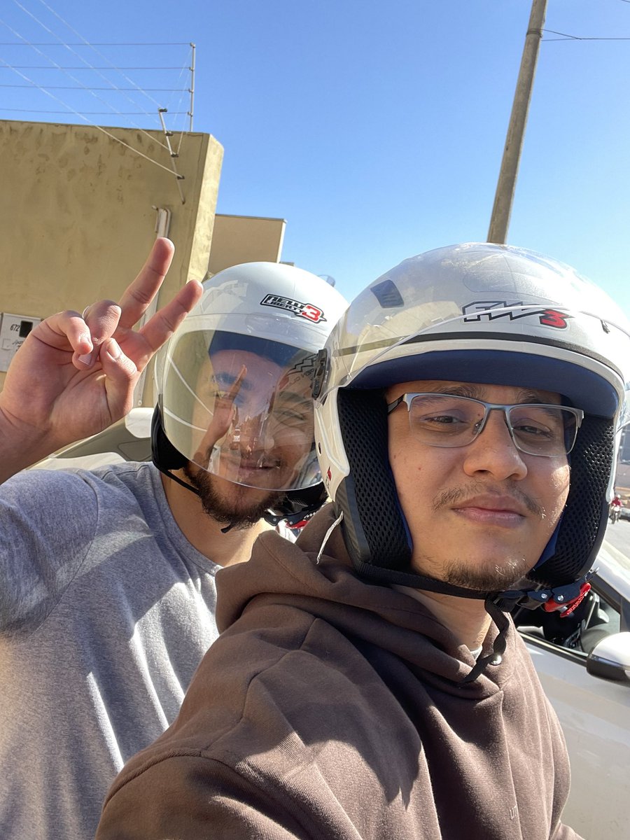 floatdouble's tweet photo. ✌🏼 https://t.co/lLoT2JVUB2