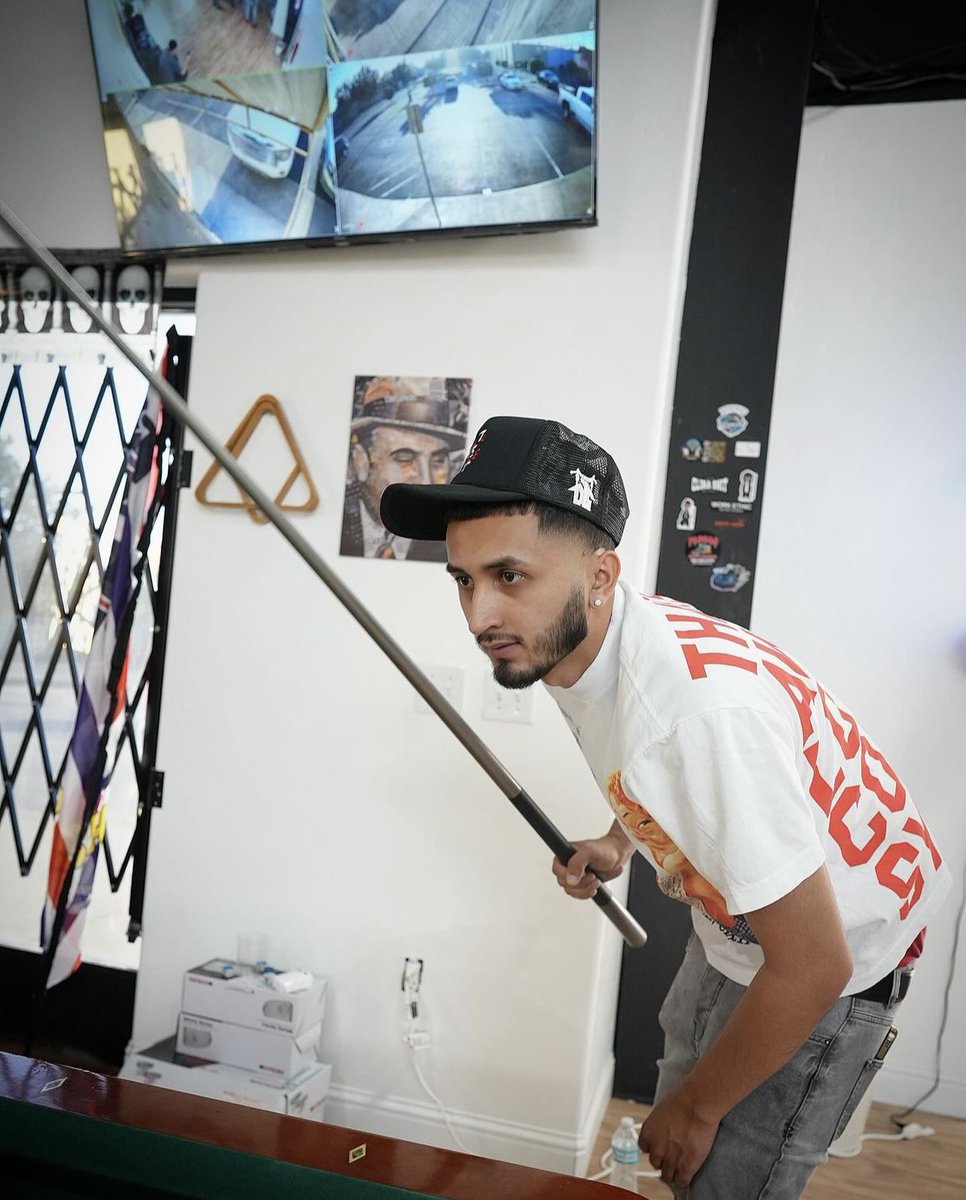Alexisverasss's tweet photo. 99, Problemas No Sufro Por Ninguna 😈💯🏚️
#exportando #seguimosexportando #DLC #burnthatshit
#DeLaCalle #hp #hprecords #clikashit #Stockton #outthemud #mudville #dlc #portcity #yeahitstrue #itsreallytrue #209shit #foryoupage
#losdelpuerto #ranchohumilde #fyp #viral https://t.co/7pveTCqc5S