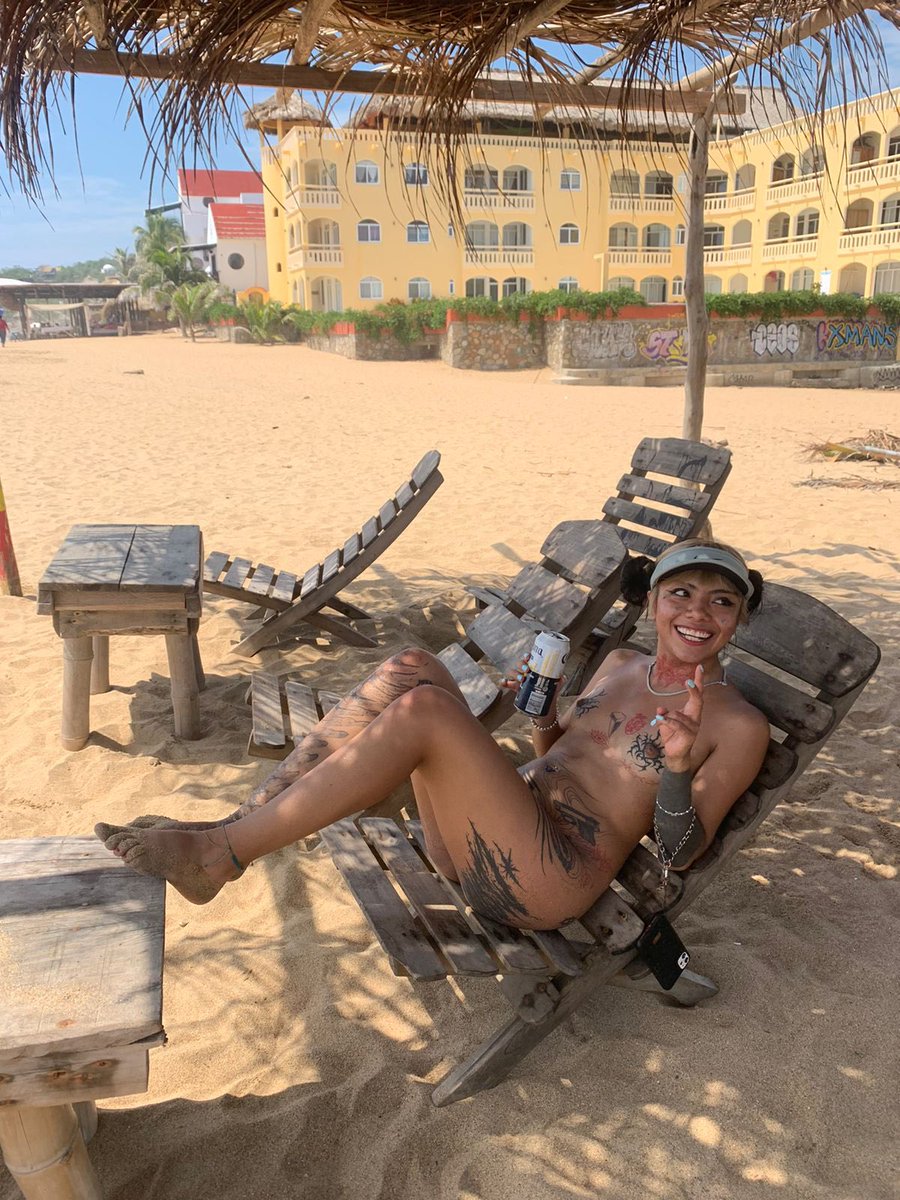 Valac Cassandra tweet media