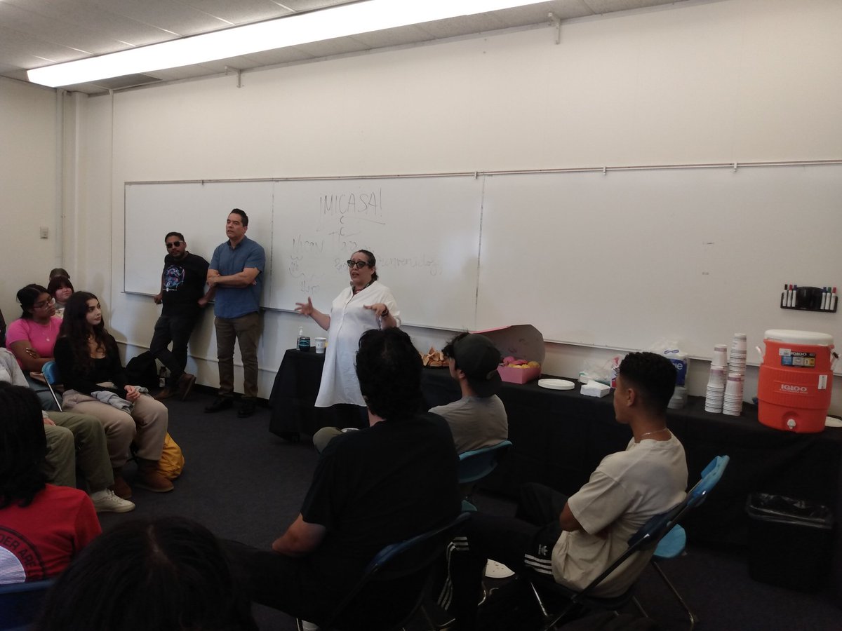 eccunionramirez's tweet photo. Mi Casa just had a soft opening today before their official launch in the communications building. A program for Hispanic students at El Camino College. #ECCunion #hispanicstudents #opening https://t.co/CBNf86siQe