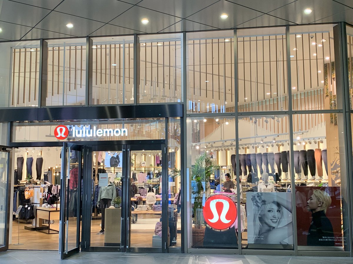 Look who I saw at a lululemon store in Osaka 😁

<a href="/Realtaeyang/">TAEYANG</a> 
#TAEYANGxlululemon
