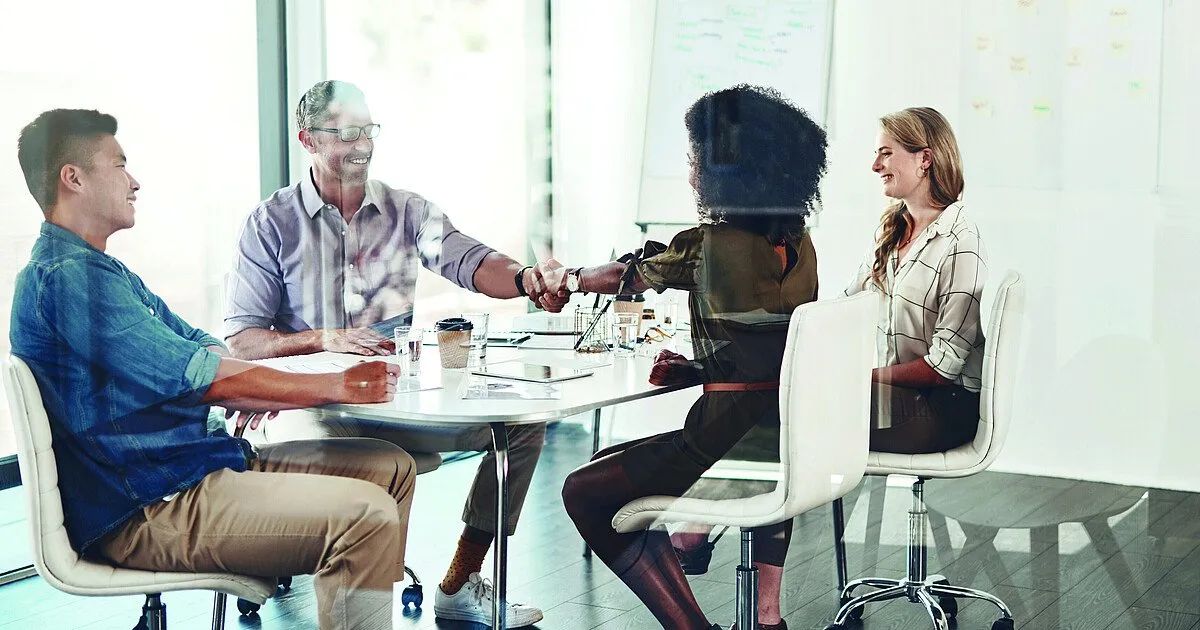 Nicht jede Diskussion oder Kommunikation im Team verläuft sachlich und respektvoll. Manchmal fliegen die Fetzen. Oft ist der Backfire-Effekt die Ursache. buff.ly/3Zp8wMt