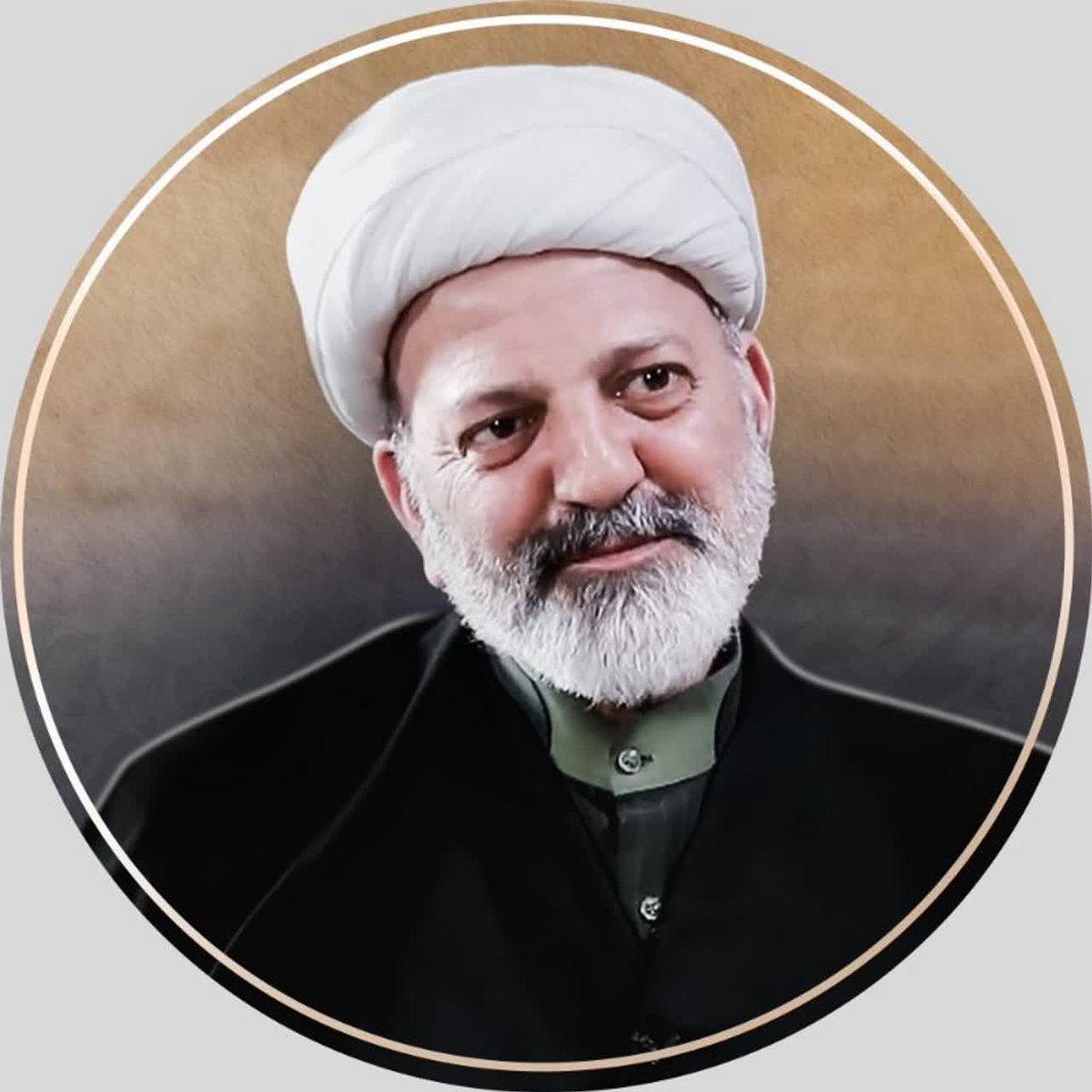 استاد‌شجاعی:
 همانگونه که انقلاب اسلامی ایران در میان بُهت و ناباوری مردم پیروز شد؛
بیداری مردم جهان نیز به ناگاه اتفاق افتاده، و انقلاب آخرین حجت خدا در زمین دفعتاً رخ خواهد داد.
#اللهم_عجل_لولیک_الفرج