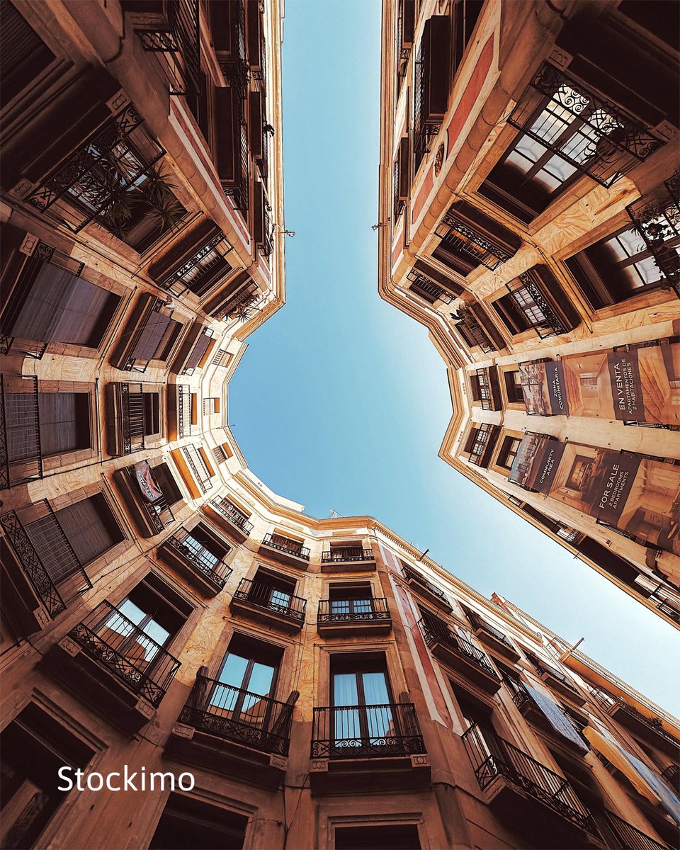 stockimo's tweet image. Apologies for the radio silence lately!

We've either been really busy or off on luxurious holidays, but we're back and ready to look at all of your fantastic photos :D

Image ID: S479HY // Gianluca Tammaro

#Stockimo #TravelThursday #Barcelona