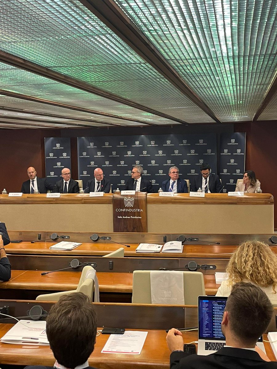 Massimo Monacelli tweet media