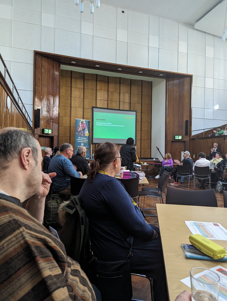 Treat Me Right! tweet media