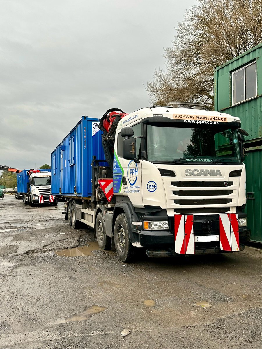 Both lorries loaded and ready to leave our yard in Llanelli HQ this morning! 

Site set-up pending! 

Contact us today for your requirements -
01554 778666
hiredesk@pph.co.uk

#construction #siteaccommodation #sitewelfare