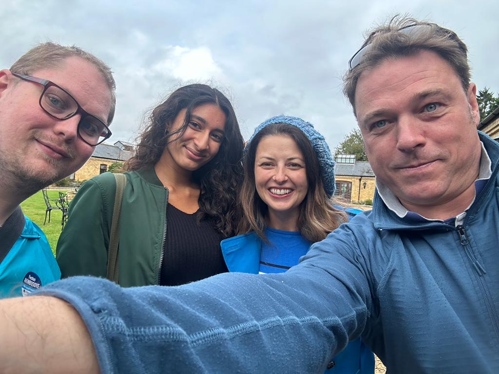 Great to be out in Mid Bedfordshire this morning supporting <a href="/FestAKINBUSOYE/">Festus Akinbusoye</a>!

Festus will make a fantastic MP for the residents of #MidBeds, so make sure to get out and #VoteConservative today.