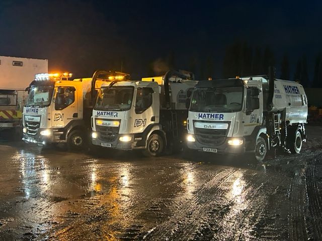 A few of our extensive fleet of  roadsweepers lining up ready to go out this morning.   

Available for visits , full days or nights - best prices and reliability guaranteed!! 01709 528585  

#southyorkshire #roadsweepers #hireme #forhire #keepingroadsclean