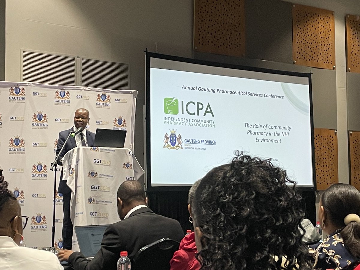 preciousncayiya's tweet photo. ⁦@ICPASouthAfrica⁩ your very own Kgabo Komape ⁦@PharmGp⁩ conference 👌🏽👌🏽 https://t.co/M8M2fXUp6m
