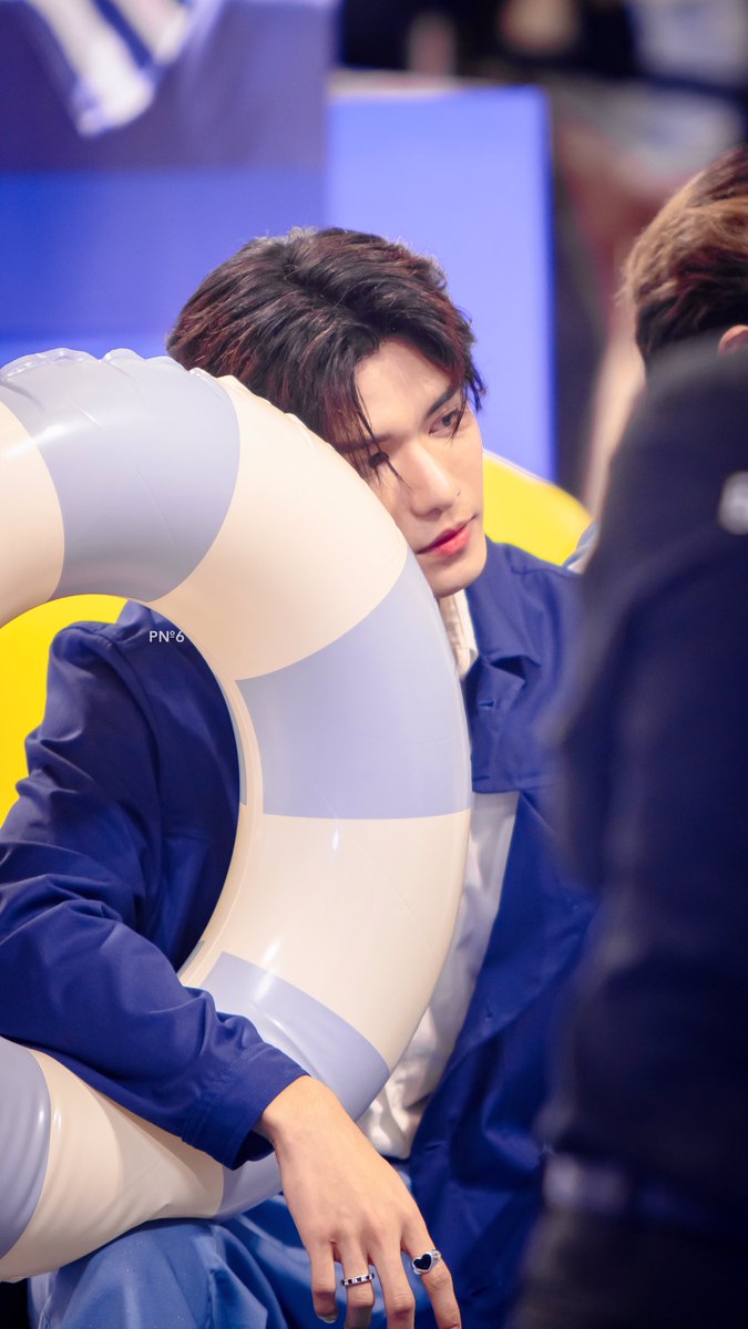 PNumber6_'s tweet photo. เค้งเค้งนะลูกนะ ต้าวเน็ตน่าย๊ากกกกก🥰🥰

#VERITEAquaLightxNetJames
#netsiraphop #JamesSu
#NetJames https://t.co/F2CQU8GbLI