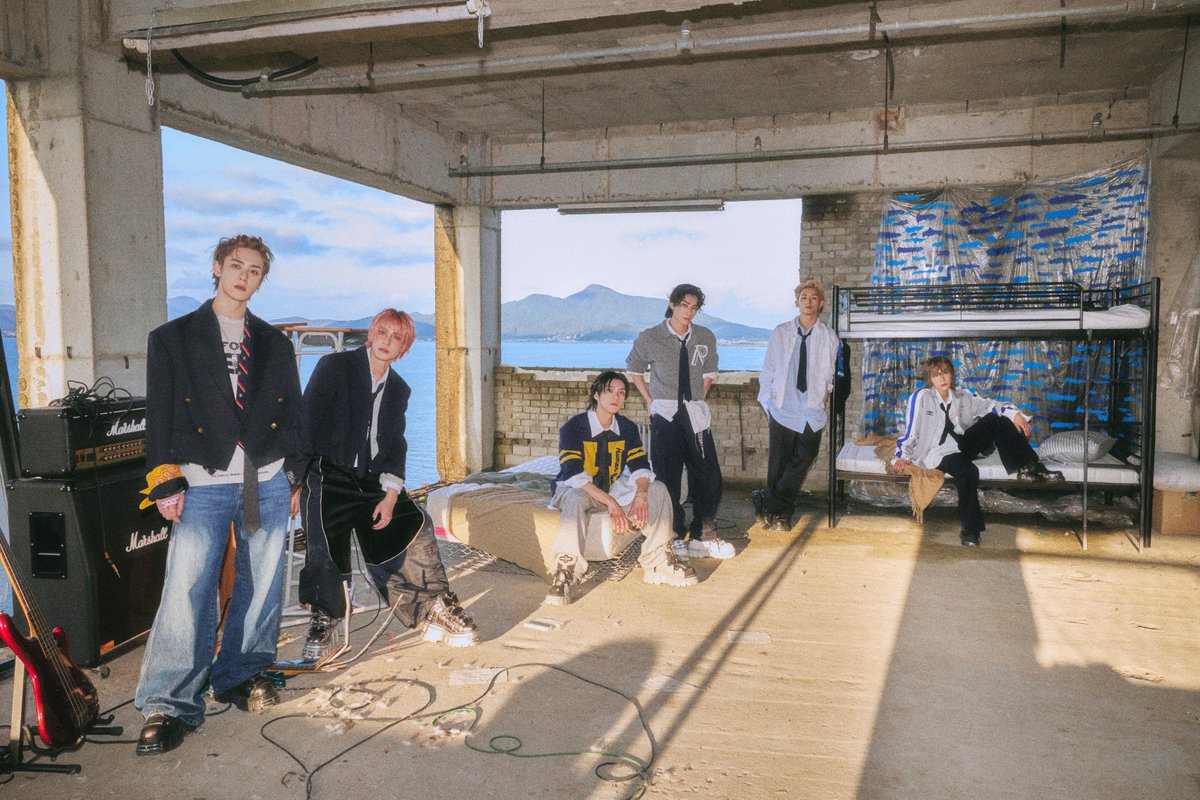 WayV_official's tweet image. WayV 威神V 'No One But You + INVINCIBLE (极限)' Track Video Image

【On My Youth - The 2nd Album】
Digital Album ➫ 2023.11.01 (CST/KST)
Physical Album ➫ 2023.11.08 (CST/KST)

#WayV #威神V
#NoOneButYou
#INVINCIBLE #极限
#OnMyYouth #遗憾效应
#WayV_OnMyYouth…