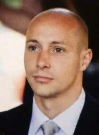 OpferNaziGewalt's tweet photo. 19.10.2016, Georgensgmünd: Der Polizist Daniel Ernst wird von einem Reichsbürger erschossen, als diesem seine 31 Waffen entzogen werden sollen. #KeinVergessen https://t.co/GrL5WKyL6q