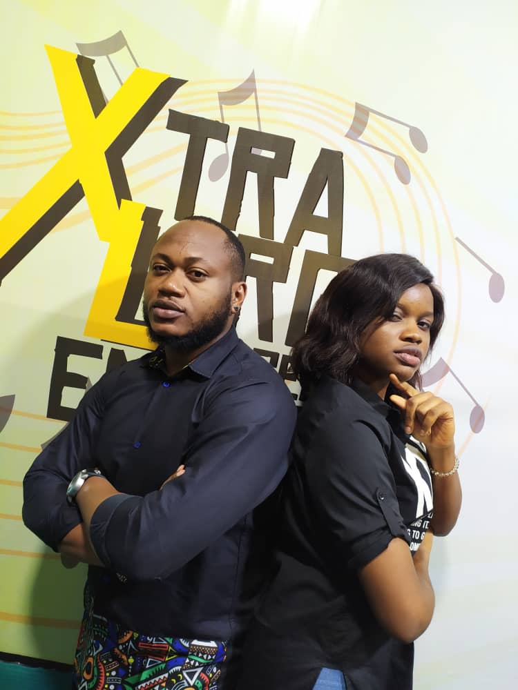 XL1069_FM's tweet photo. #TheXLSuperBreakfastShow☕ is LIVE with your PRE-FRIDAY POPPERRRSSSS!💪🏻
Your radio rockstars @YUGEEBAMIDELE x @thisisPraiseMba are here with all the big energy for your Thursday starters.
Link up and engage!💃🏽📻
Listen live🌍 here👇🏾
https://t.co/53wEDBfaur
#TellItThursday🗣 https://t.co/V3KbKYB7b6