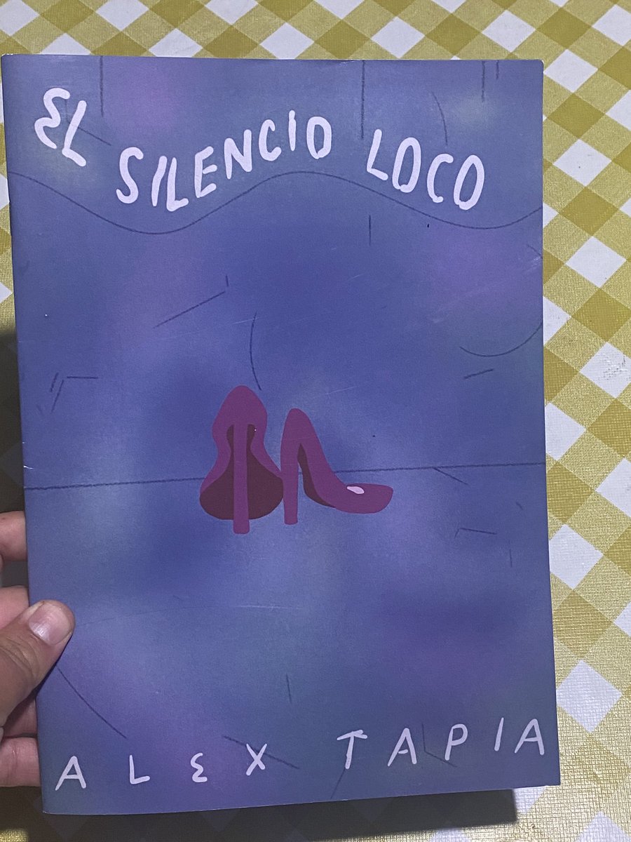 ¿Ya tienen esta chulada de <a href="/austreale/">alex tapia</a> publicada por <a href="/pitzileinbooks/">Pitzilein Books</a>? Deben hacerse de un ejemplar, es una orden.