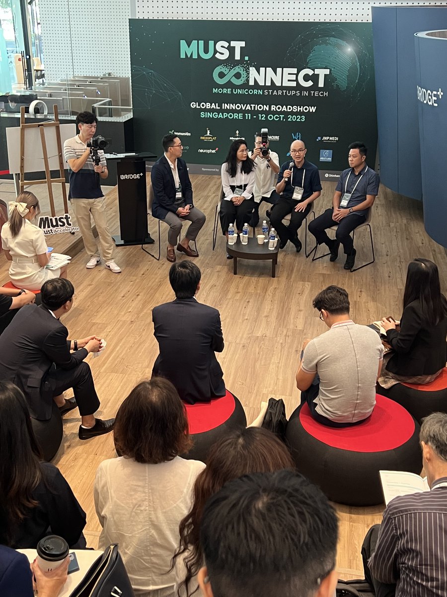 Connecting with healthcare startups at <a href="/AWSstartups/">AWS Startups</a> coffee session, followed by partnering session at Must.Connect to give advices to Korean startups on benefits and ways of establishing in SG market. #biomedtech #medtech #biotech #digitalhealth