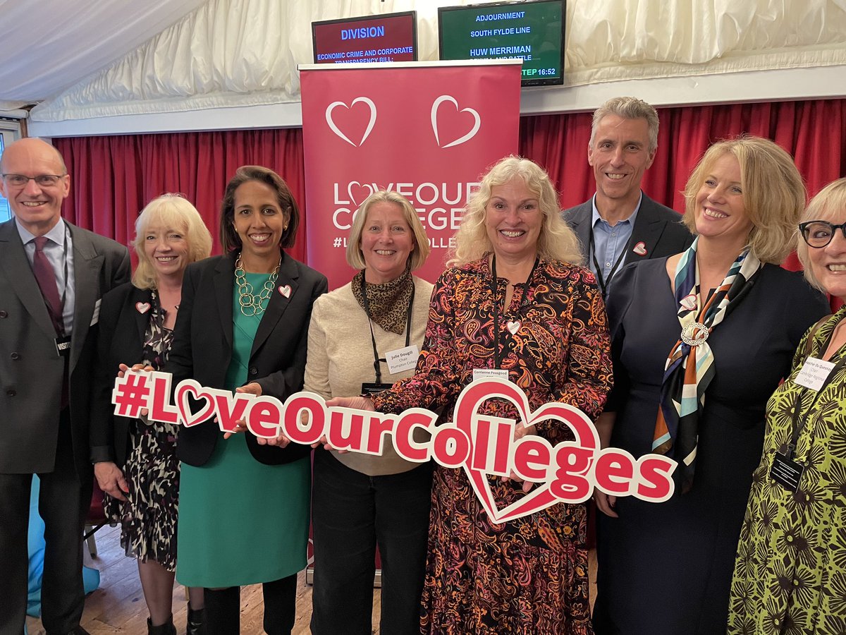 Great to see so many Governors and Chairs of  governing bodies at the reception yesterday- here are just a few of those who work tirelessly to support our Colleges.#LoveOurColleges