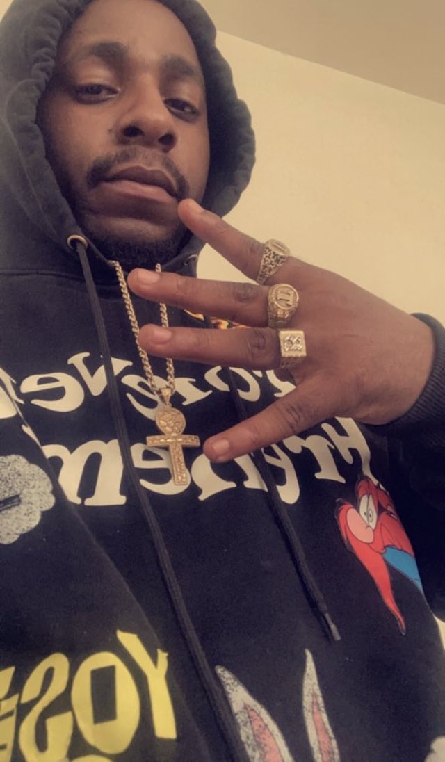benjitalktoem's tweet photo. 47 shit bitch 💪🏿💪🏿 https://t.co/UfrxtqnFJd