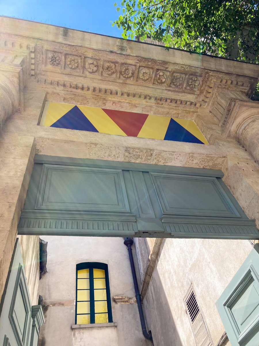 VilleDeToulon's tweet image. Le petit ➕ : Jusqu'au 5 novembre, l'ancien évêché accueille dans ses locaux une partie de la 17e édition de la #designParade qui met à l'honneur les créations de jeunes architectes d'intérieurs