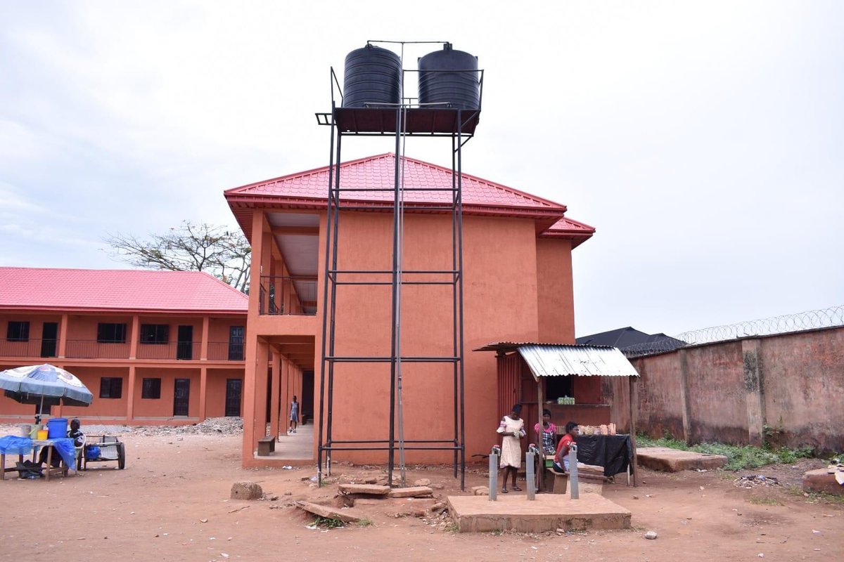 Emotan primary school built by The Governor Godwin Obaseki administration.
#finishingstrong