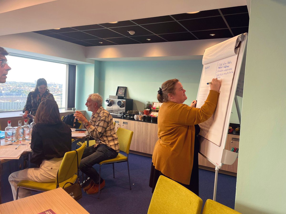 ChildRightsIRL's tweet image. Busy few days in Brussels for our legal and policy team members Margaret and Naomi! It was great to join our partner organisations to discuss future plans and priorities in early childhood education and care. #EndChildPoverty #FirstYearsFirstPriority