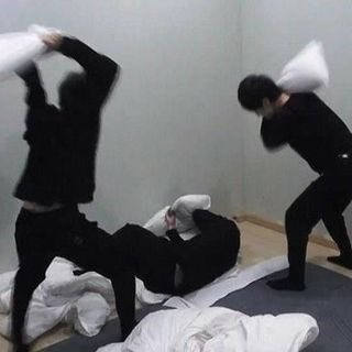 yeonjunut യ tweet media