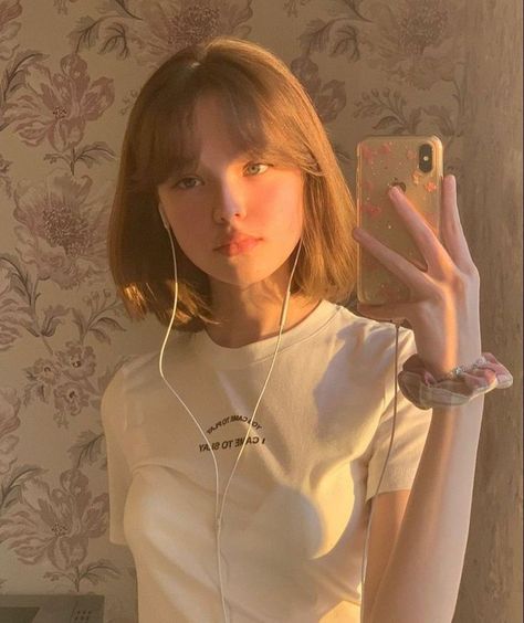 find ana gabriela on --->> s.id/1Vv2G