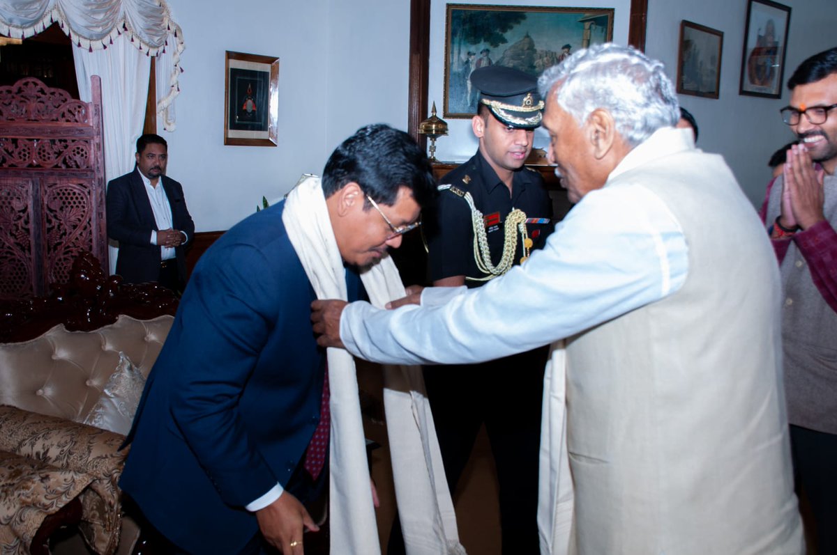 MeghalayaGov's tweet photo. Hon’ble Chief Minister of Meghalaya, Shri. @SangmaConrad yesterday paid a courtesy #CalledOn the Hon'ble Governor of Meghalaya, Shri. Phagu Chauhan Ji at Raj Bhavan, Shillong @DiprMeghalaya @CMO_Meghalaya (https://t.co/ogZYY9rOJ6) https://t.co/RPkExBLGSS