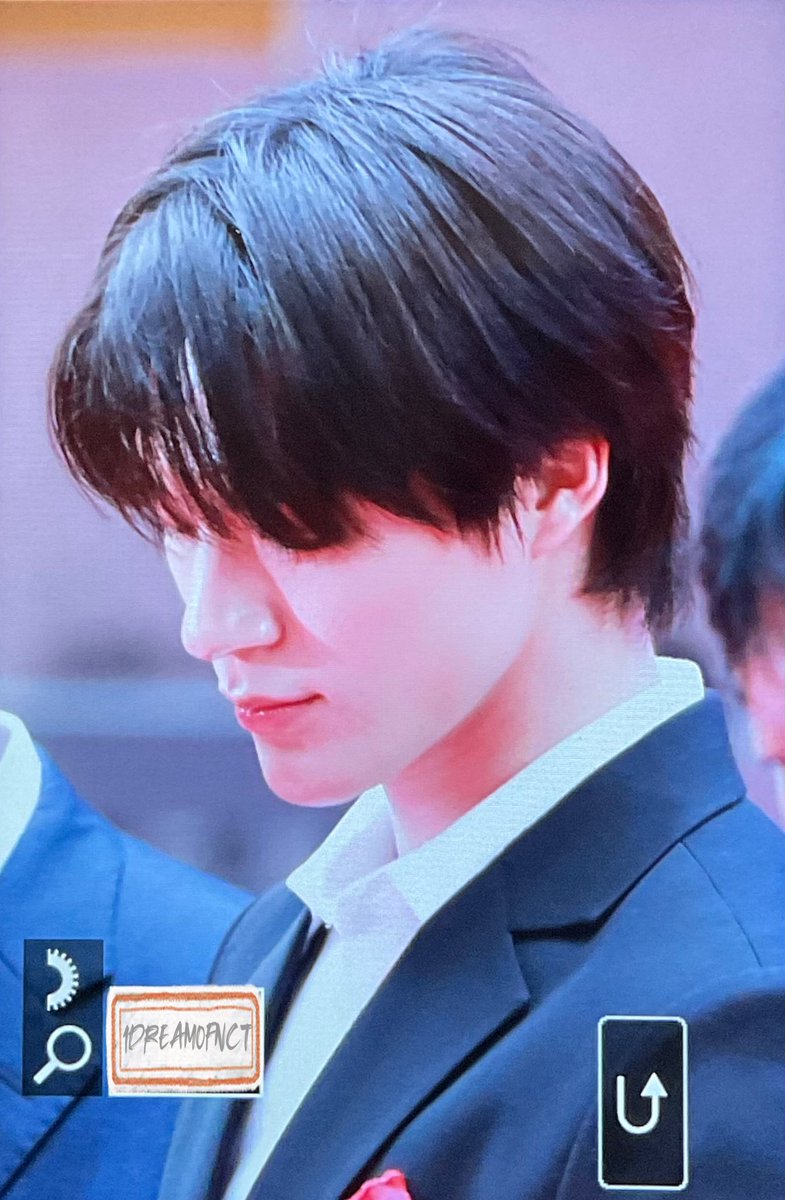 1DREAMOFNCT's tweet photo. 2023.10.19 롯데면세점 리본 커팅식

#엔시티드림 #제노
#NCTDREAM #JENO https://t.co/SLWT6t3c2w
