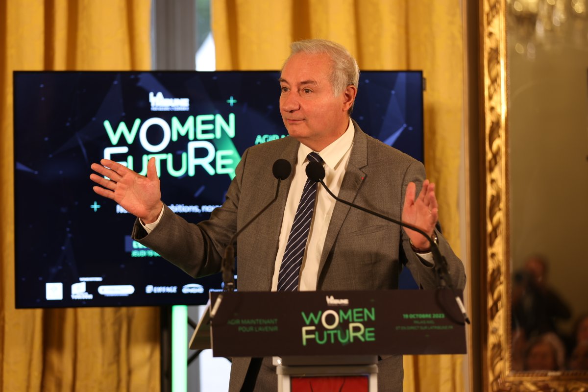 Ouverture de #WomenForFuture à #Toulouse avec :
<a href="/iborrasophie1/">Sophie Iborra 🇫🇷🇪🇸🇪🇺🙋🏻‍♀️🙋🏻‍♂️</a>, <a href="/WomenLaTribune/">Women For Future by La Tribune</a> 
@tatiana2fr, DG de <a href="/LaTribune/">La Tribune</a> 
<a href="/ChiaraCorazzaWF/">Chiara Corazza</a>, Représentante de la 🇫🇷 à G20
<a href="/jlmoudenc/">Jean-Luc Moudenc</a> <a href="/Toulouse/">Toulouse - Mairie et Métropole</a>
<a href="/NadiaPellefigue/">Nadia Pellefigue</a> <a href="/Occitanie/">Région Occitanie</a>
<a href="/fany_ruin/">Fany RUIN</a> <a href="/ccifrance/">CCI France 🇫🇷🇪🇺</a>
Pierre-André DURAND, Préfet de la région Occitanie